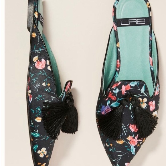 Anthropologie Floral Tasseled Slides size 36 New - Picture 4 of 8